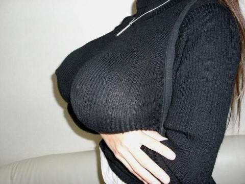 【ヌード画像】巨乳女がセーターを着た結果ｗ（32枚） 24