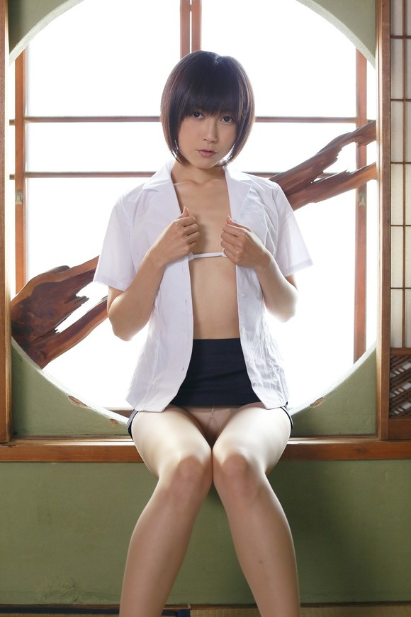 【ヌード画像】着エロを追求する藤崎ルキノさんの画像（30枚） 19